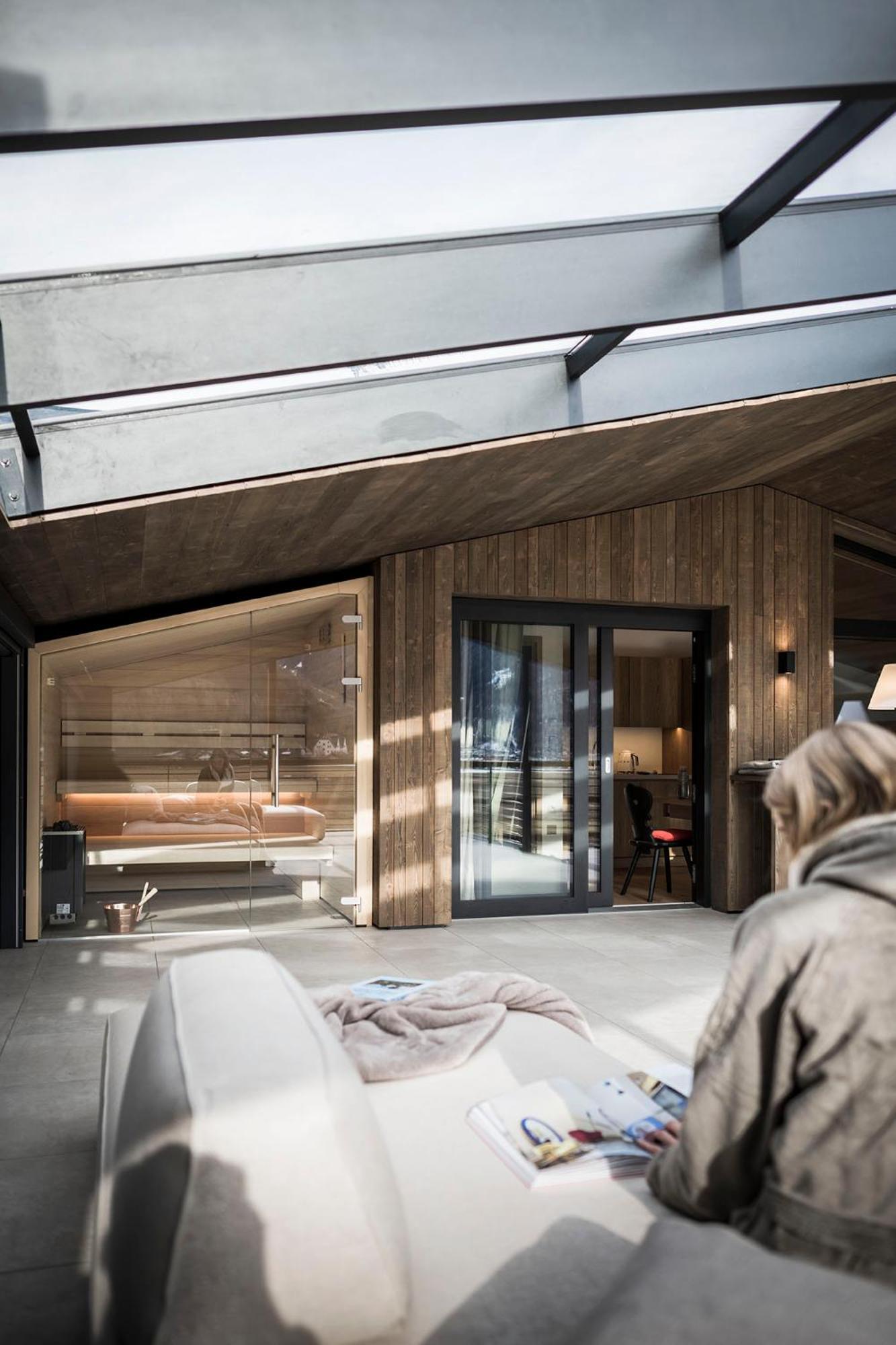 Ovina'S Haus Apartment กัมโปตูเรส ภายนอก รูปภาพ